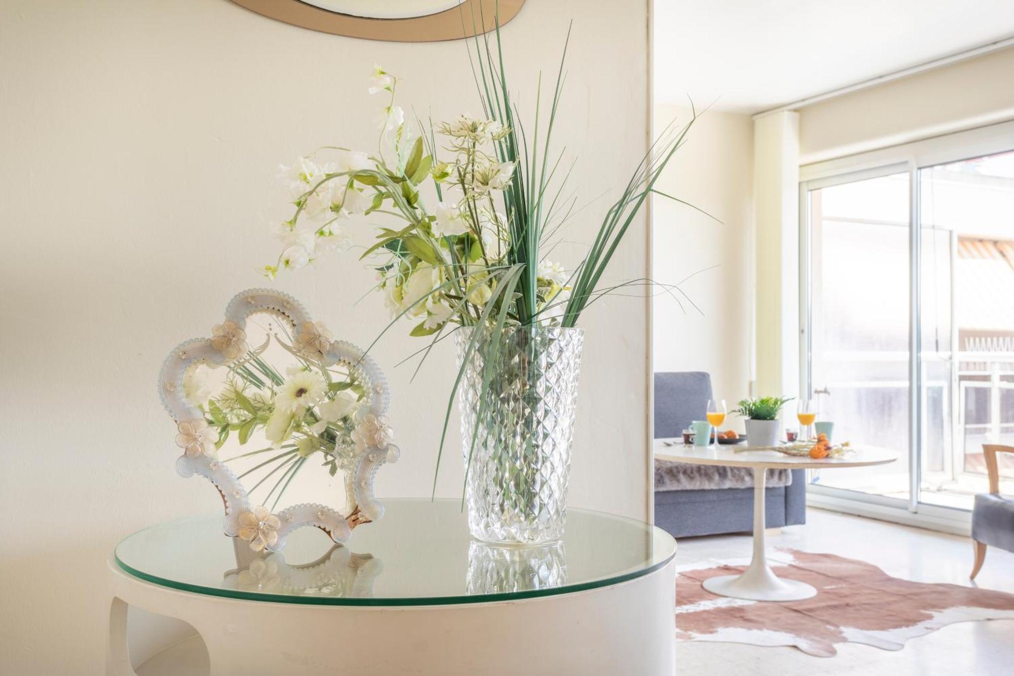 Grand T2 Lumineux Et Climatise Avec Balcon Apartment Aix-en-Provence Exterior photo
