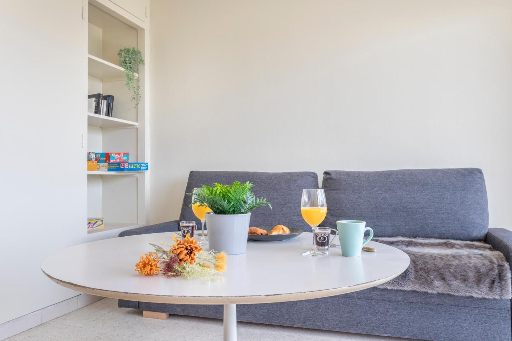 Grand T2 Lumineux Et Climatise Avec Balcon Apartment Aix-en-Provence Exterior photo